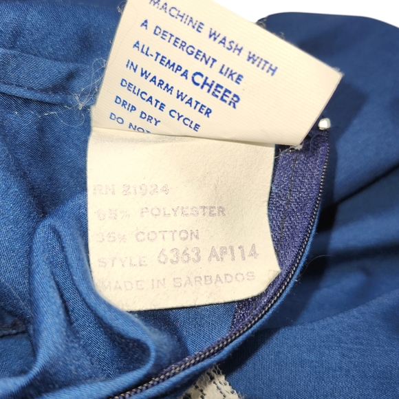 Vintage  Polly Flinders hand Smocked dress - Picture 5 of 7